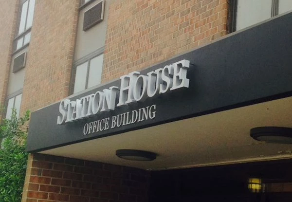 Edgelit Dimensional Letters for Station House in Collingswood, NJ